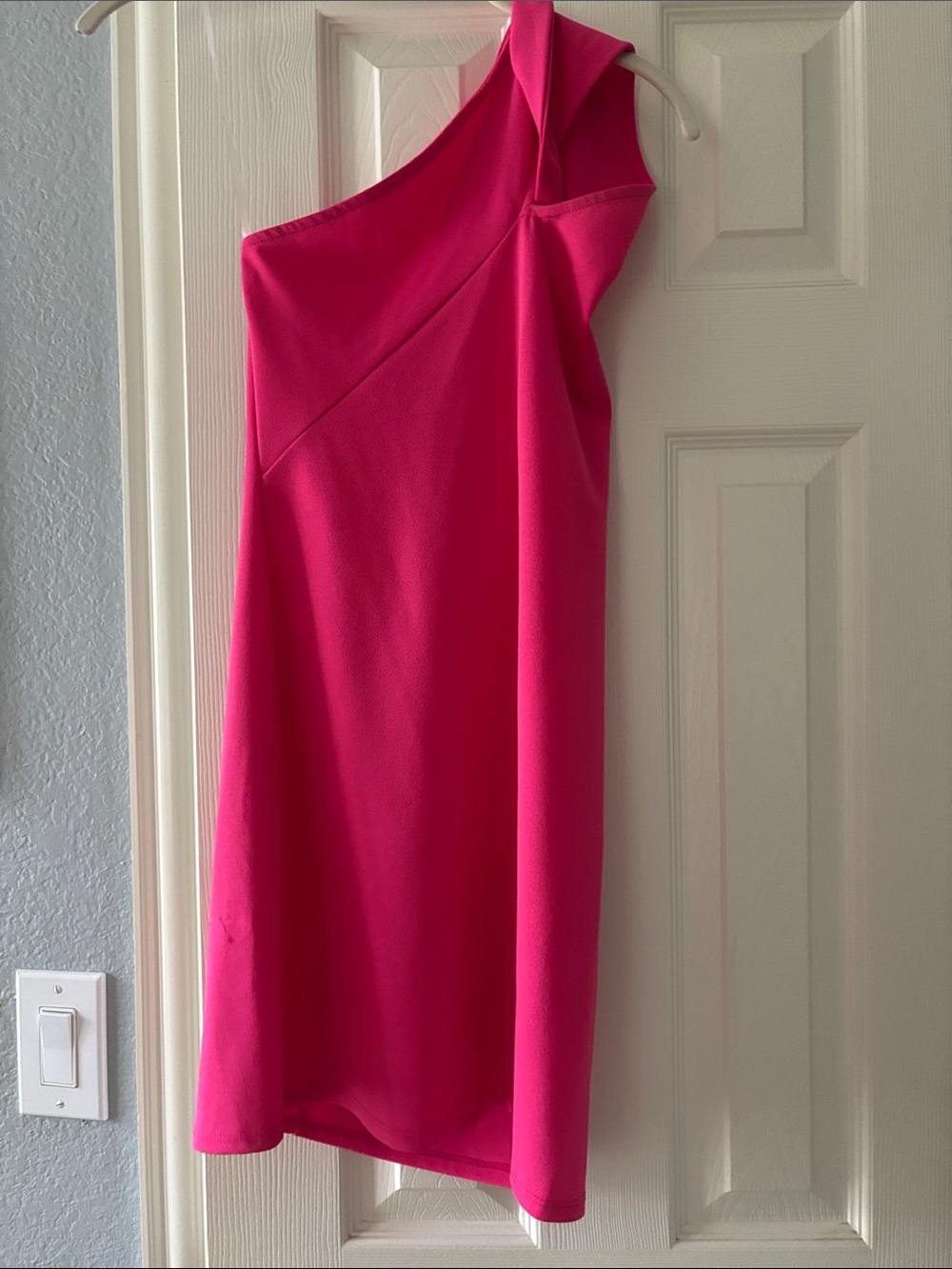 One-Shoulder Hot Pink Women's Dress